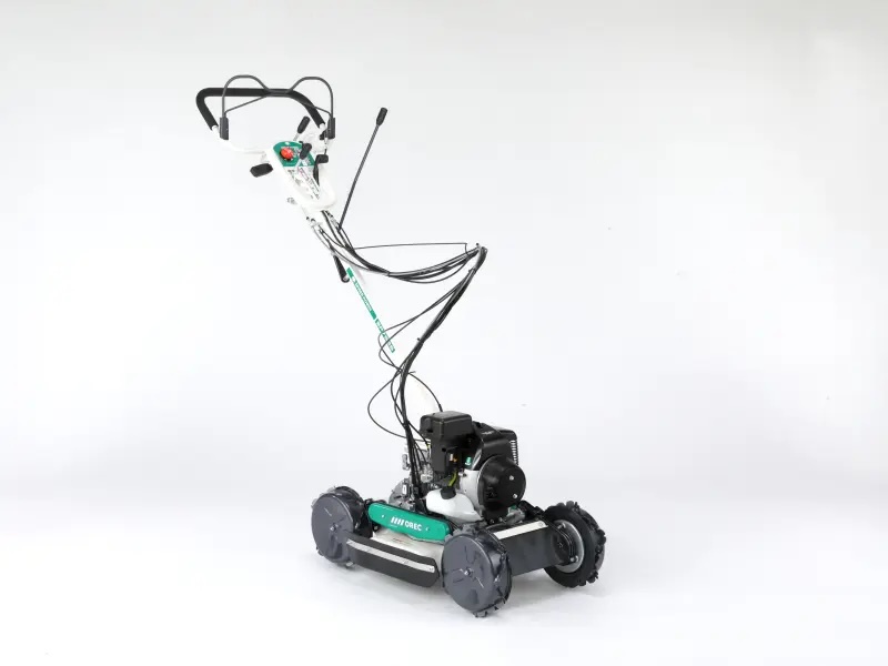 SP753B 斜面草刈機